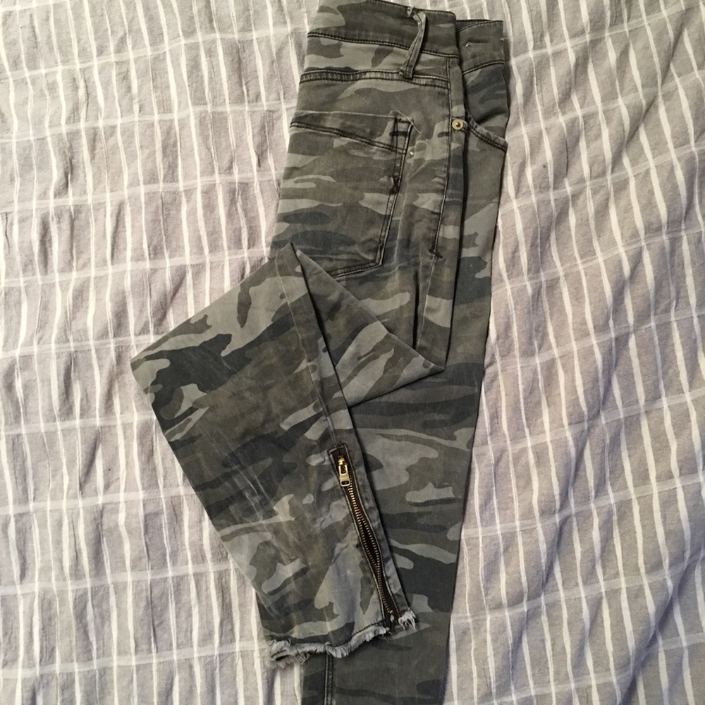 Express Camo Print Pants